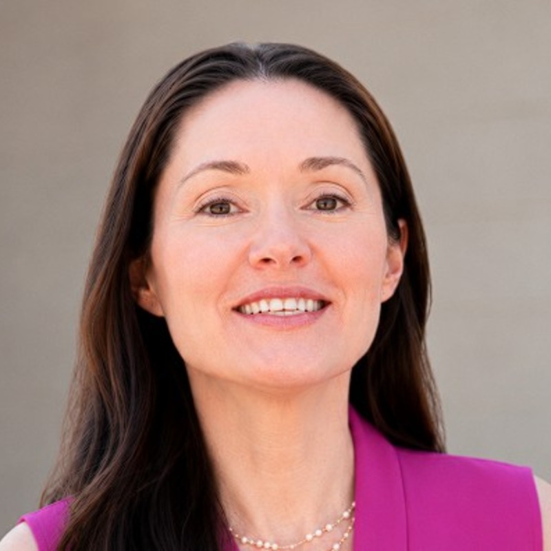 Arielle Hays headshot